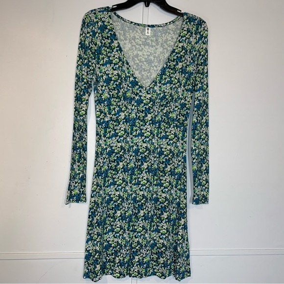 BP. Long Sleeve Print Knit Dress in Green Moss Hannah Kate - Picture 2 of 11